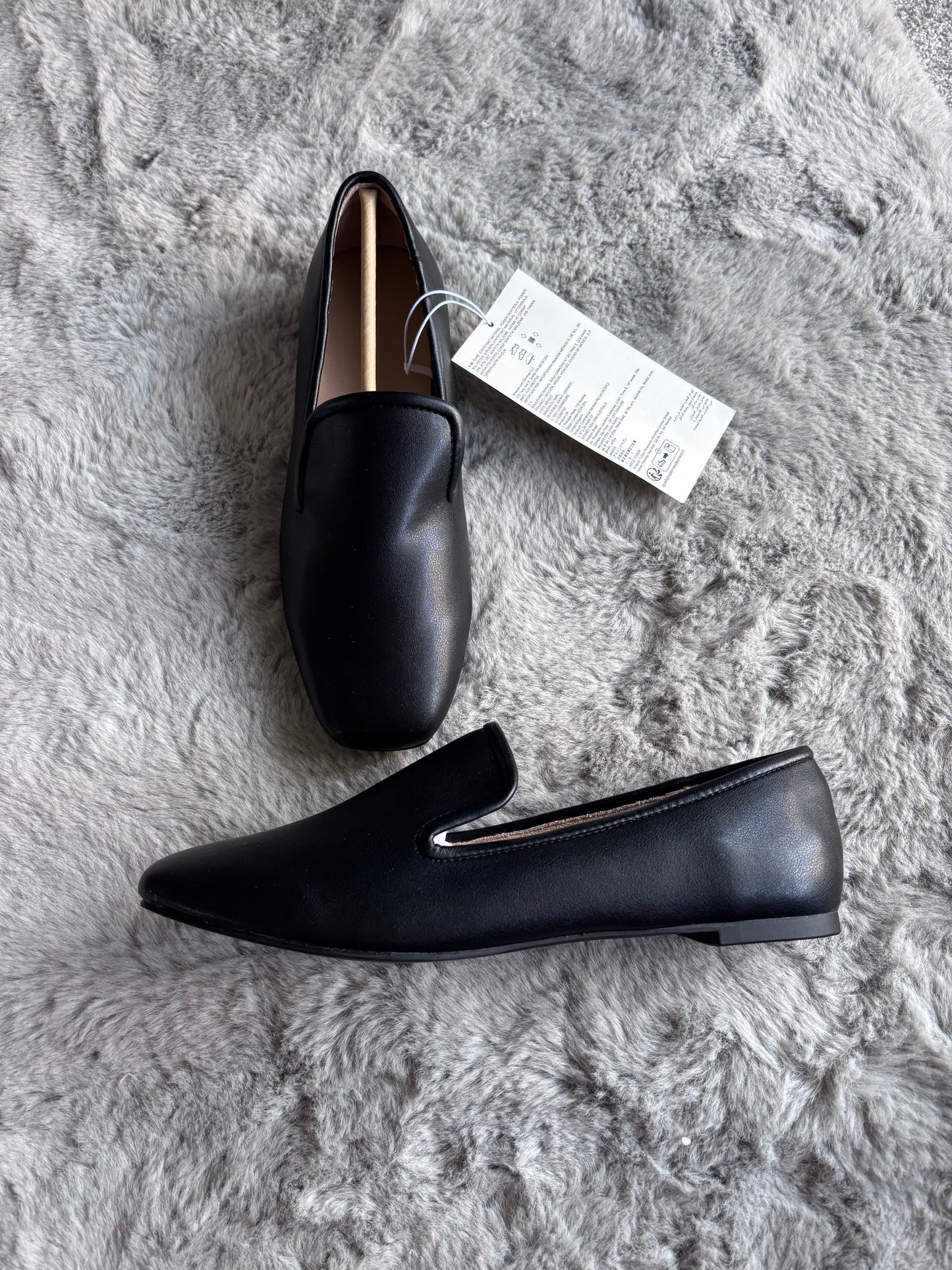 Amazon Essentials Soft Loafers Black Faux Leather Size UK 6.5 RRP £34