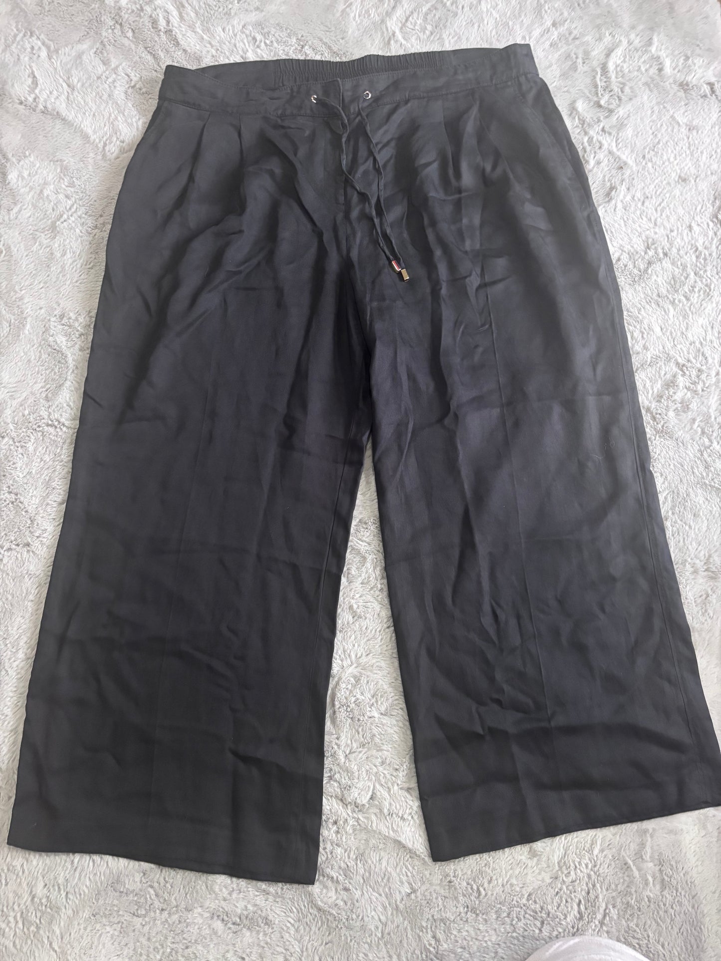 Anthology Black Pleat Front Pure Lyocell Trouser Size 24