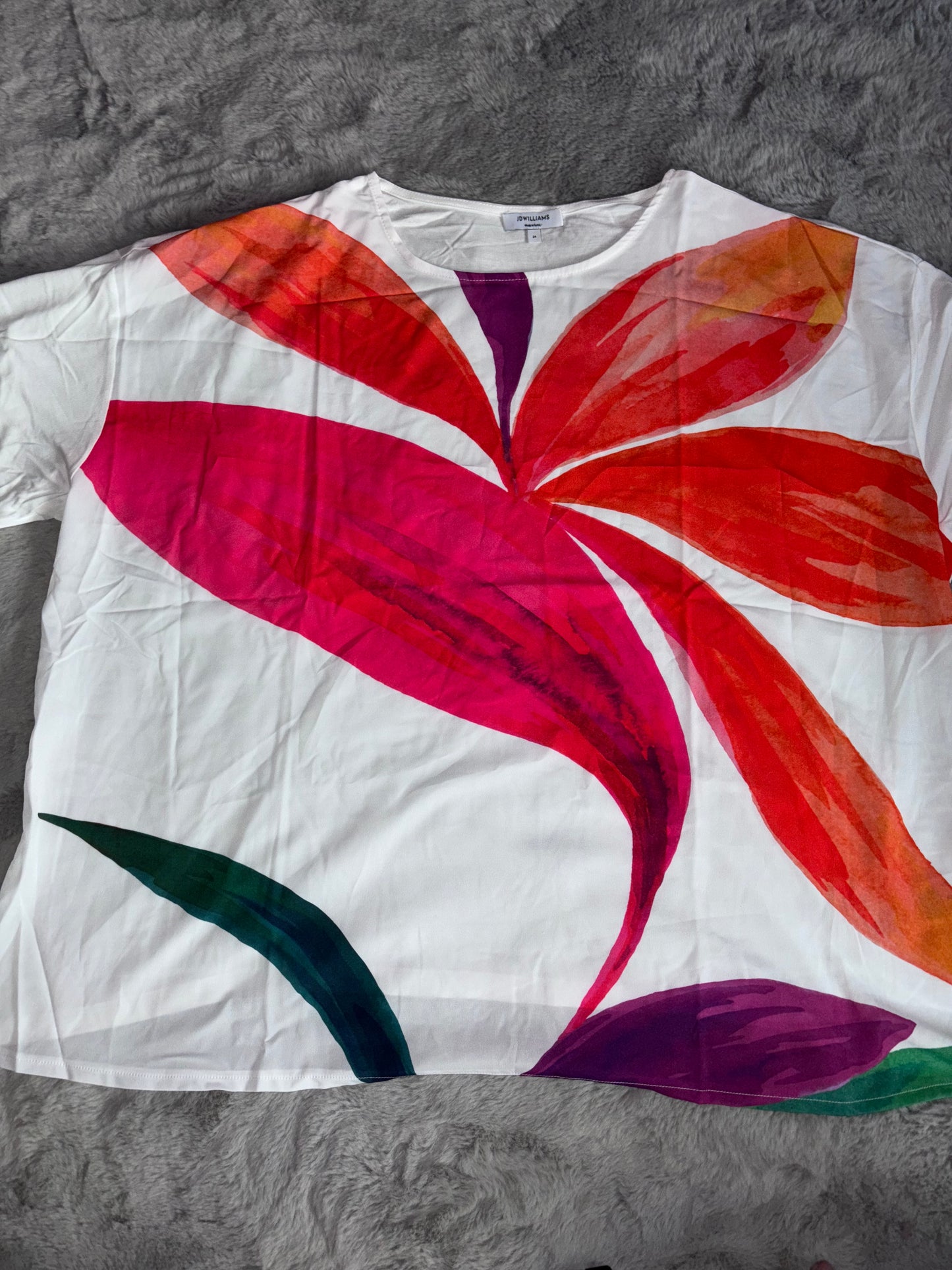 Floral Woven Front Jersey Back T-Shirt Size 24 RRP £24