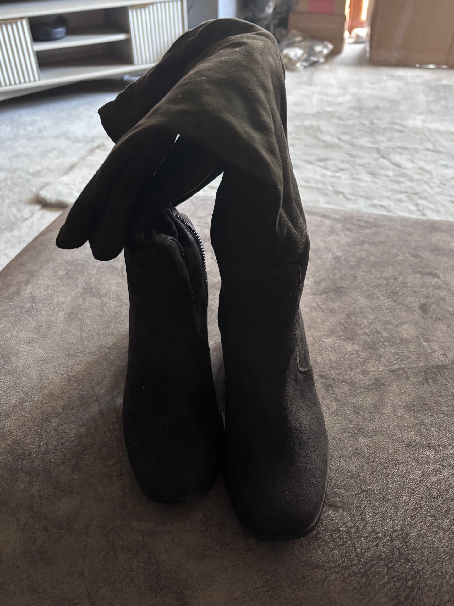 Chana Classic Knee High Heeled Stretch Boots Standard D Fit Standard Calf Size 4 RRP £66.00