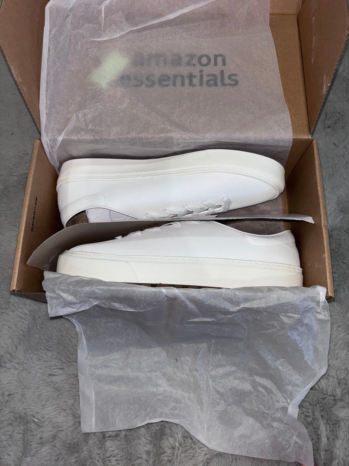 Amazon Essentials Comfortable Lace Up Trainers Optic White Size UK 3.5 RRP £23.80