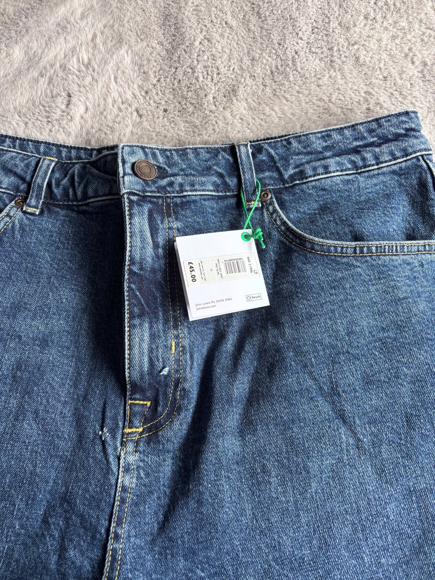 BNWT John Lewis Premium High Rise Shorts Size 16 RRP £45