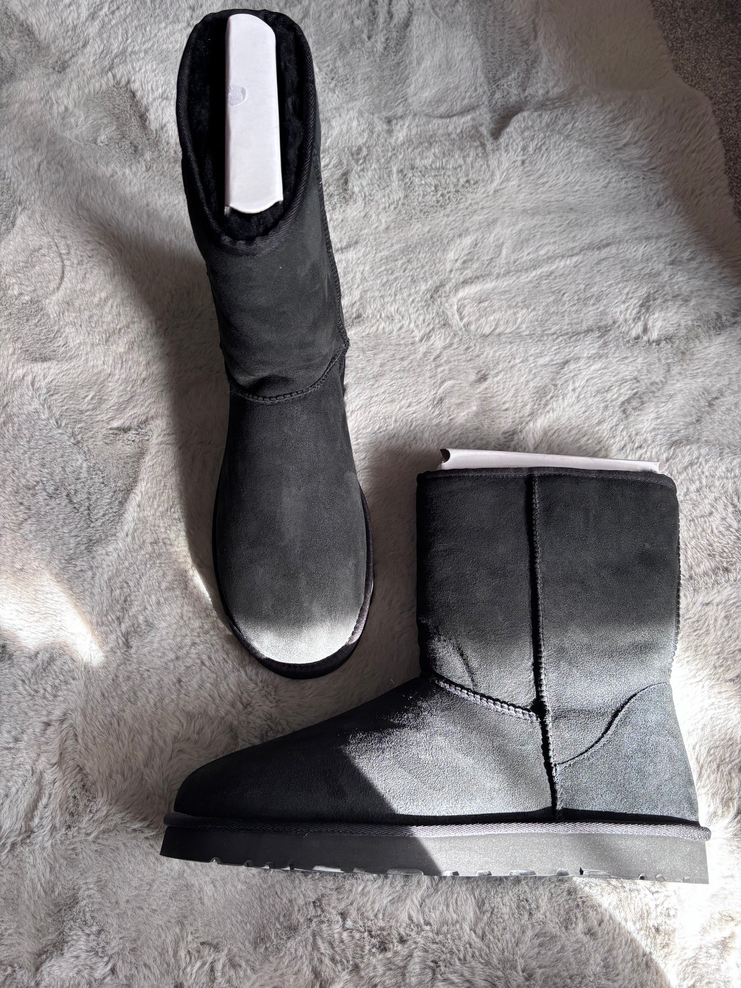 UGG Classic Short Boots Size UK 14 Black RRP £165