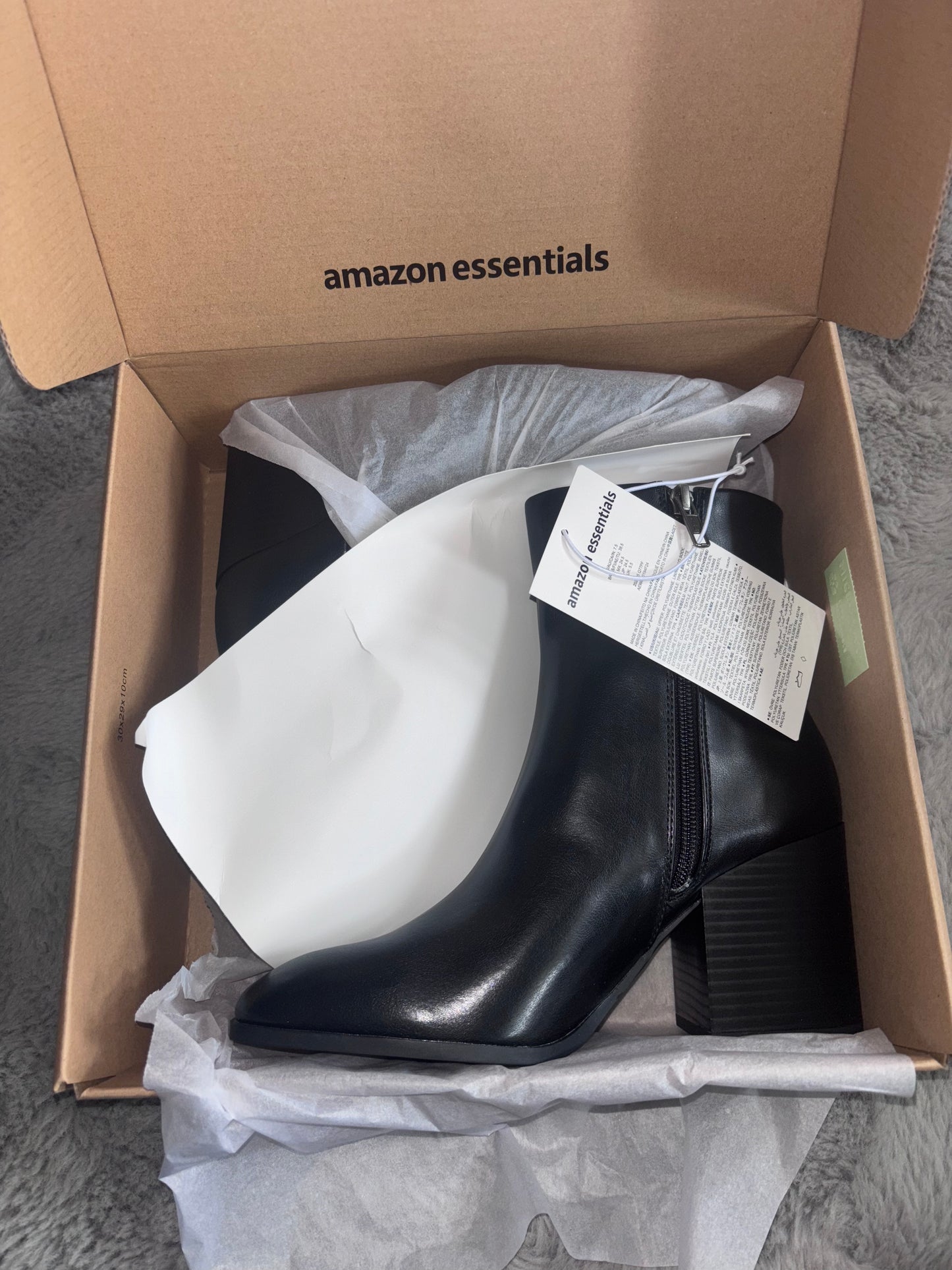 Amazon Essentials Clean Heel Ankle Boots Size UK 5.5 RRP £37.20
