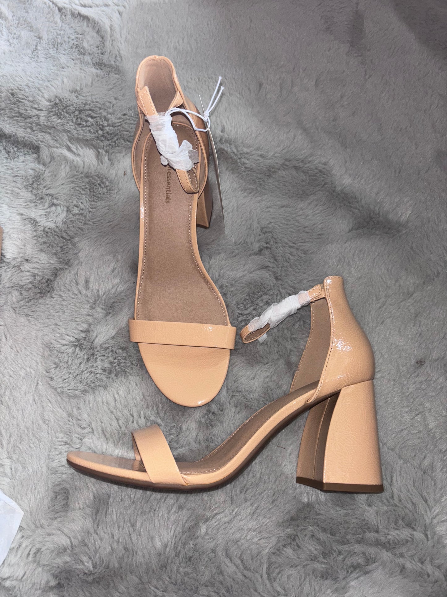 Amazon Essentials Nola High Heel Size UK 4 RRP £28.90