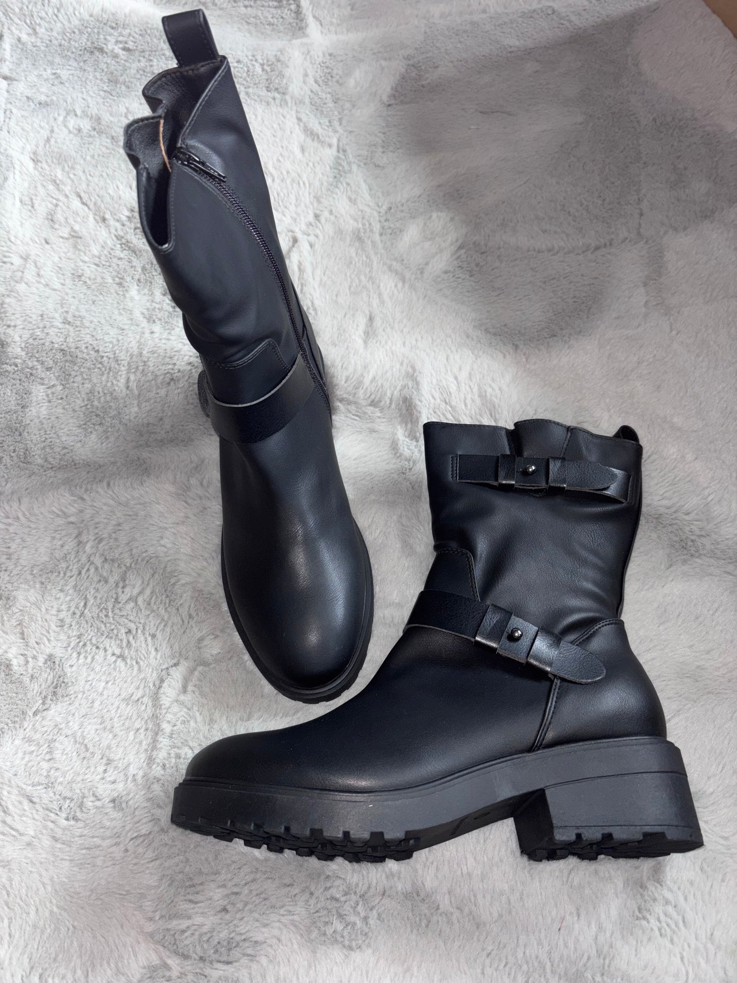 Amazon Essentials Cropped Biker Boots Size UK 8 RRP £36.70