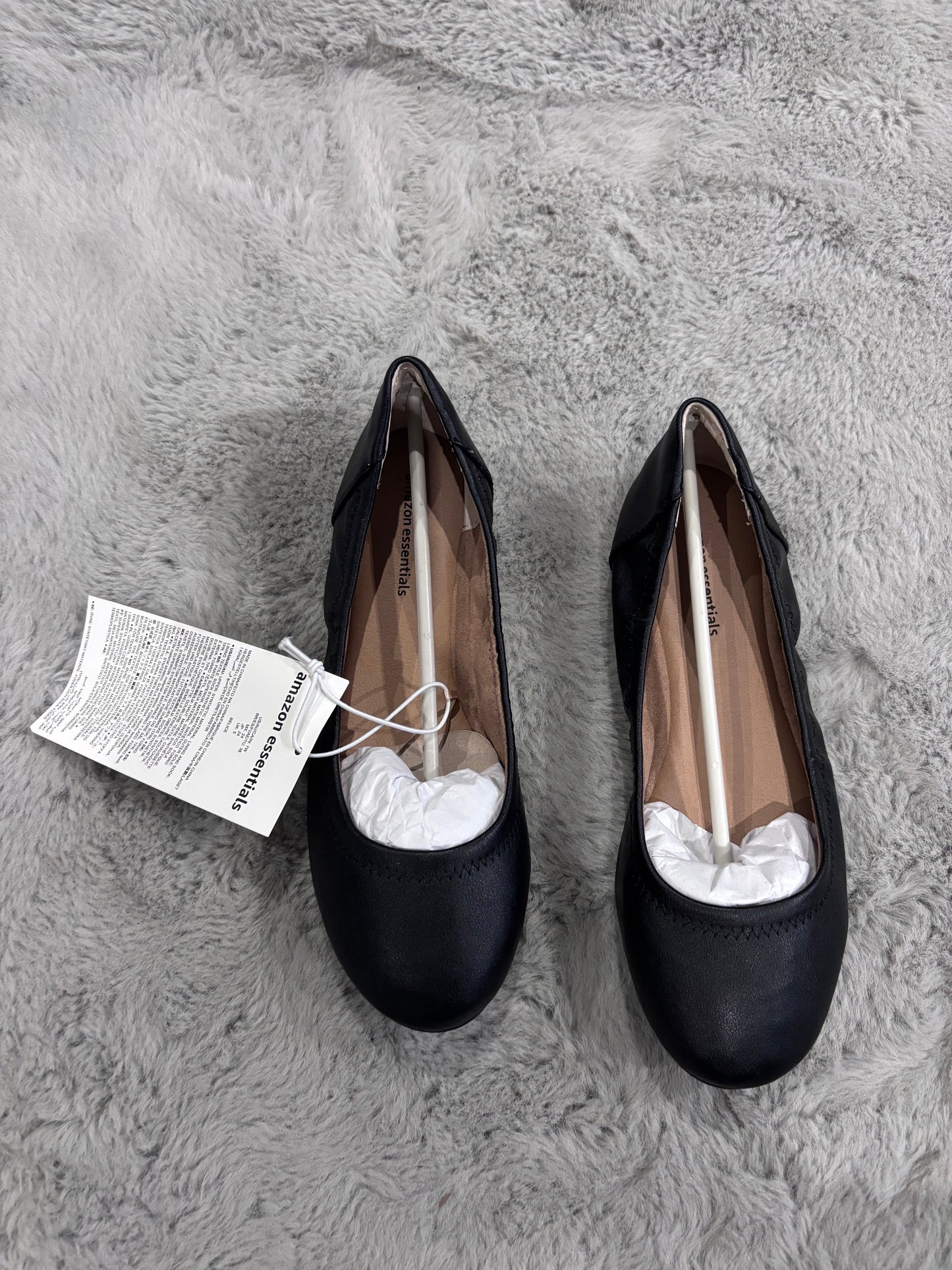 Amazon Essentials Women's Belice Ballet Flat Black Size UK 8 Wide RRP £20.90