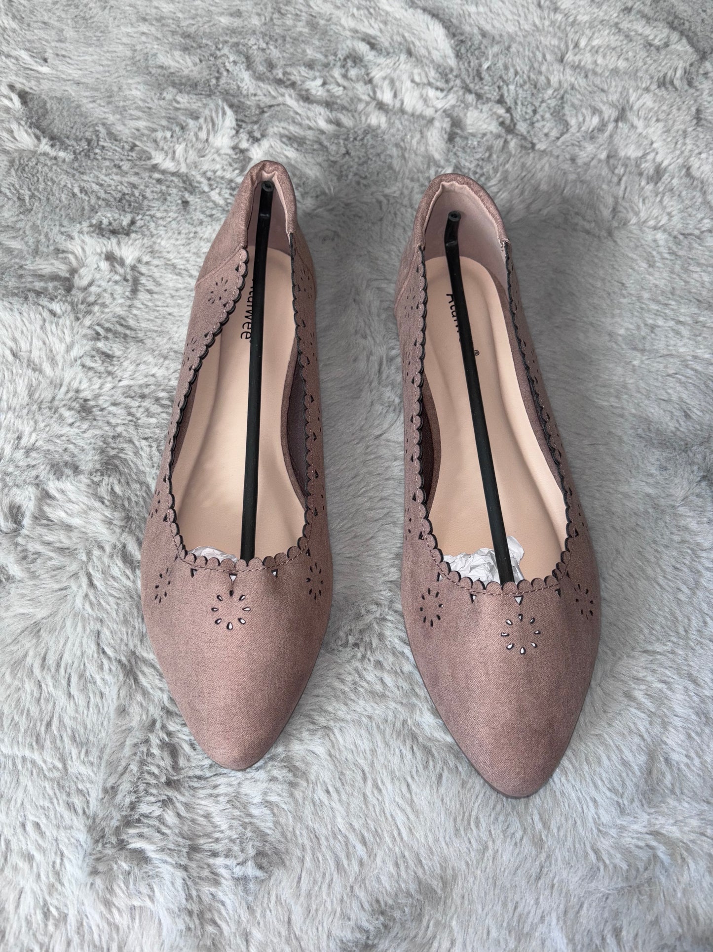 Amazon Wide Flat Pointed Comfortable Slip on Shoes Brown Size UK 9 RRP £24.49