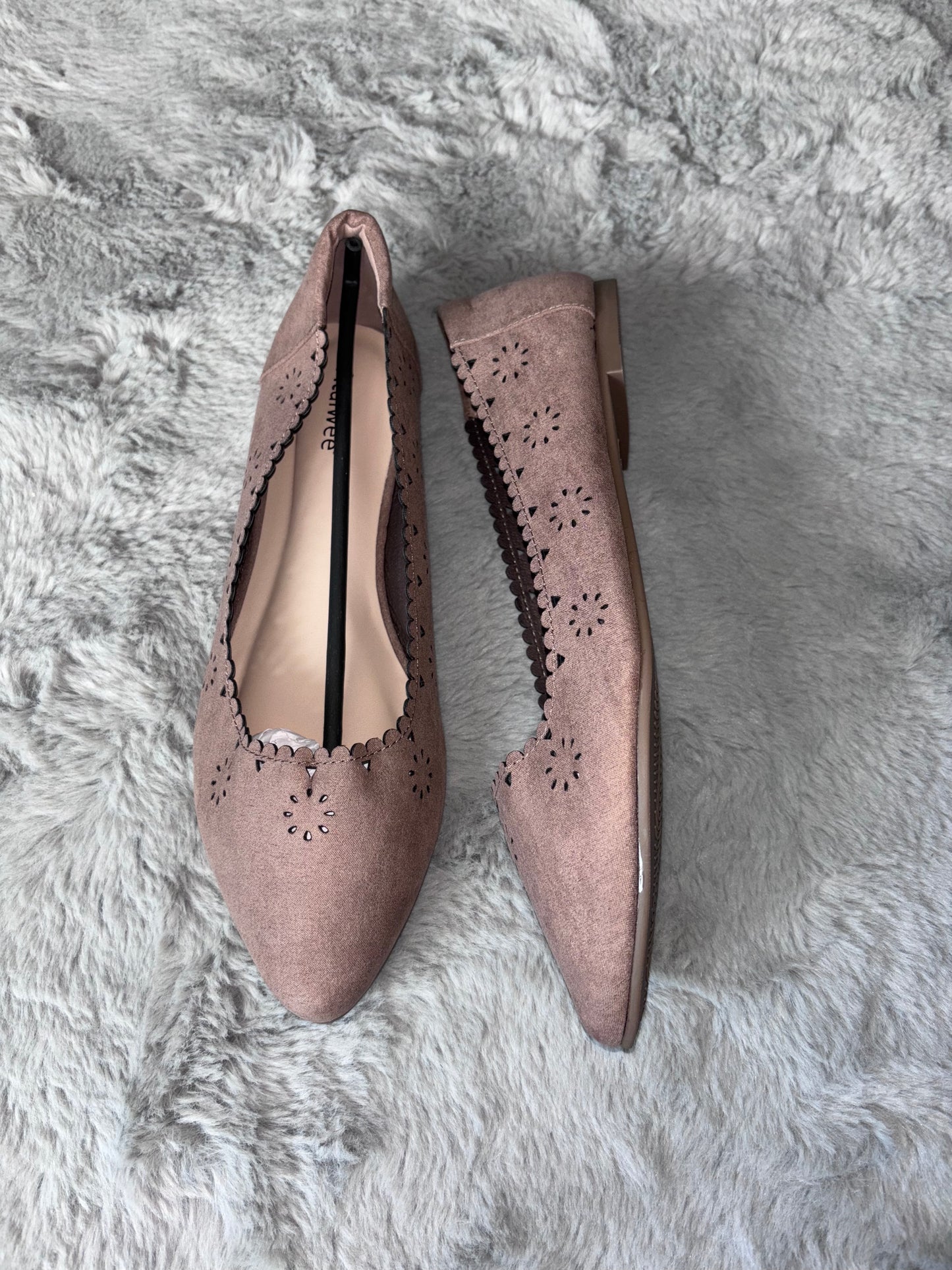 Amazon Wide Flat Pointed Comfortable Slip on Shoes Brown Size UK 9 RRP £24.49