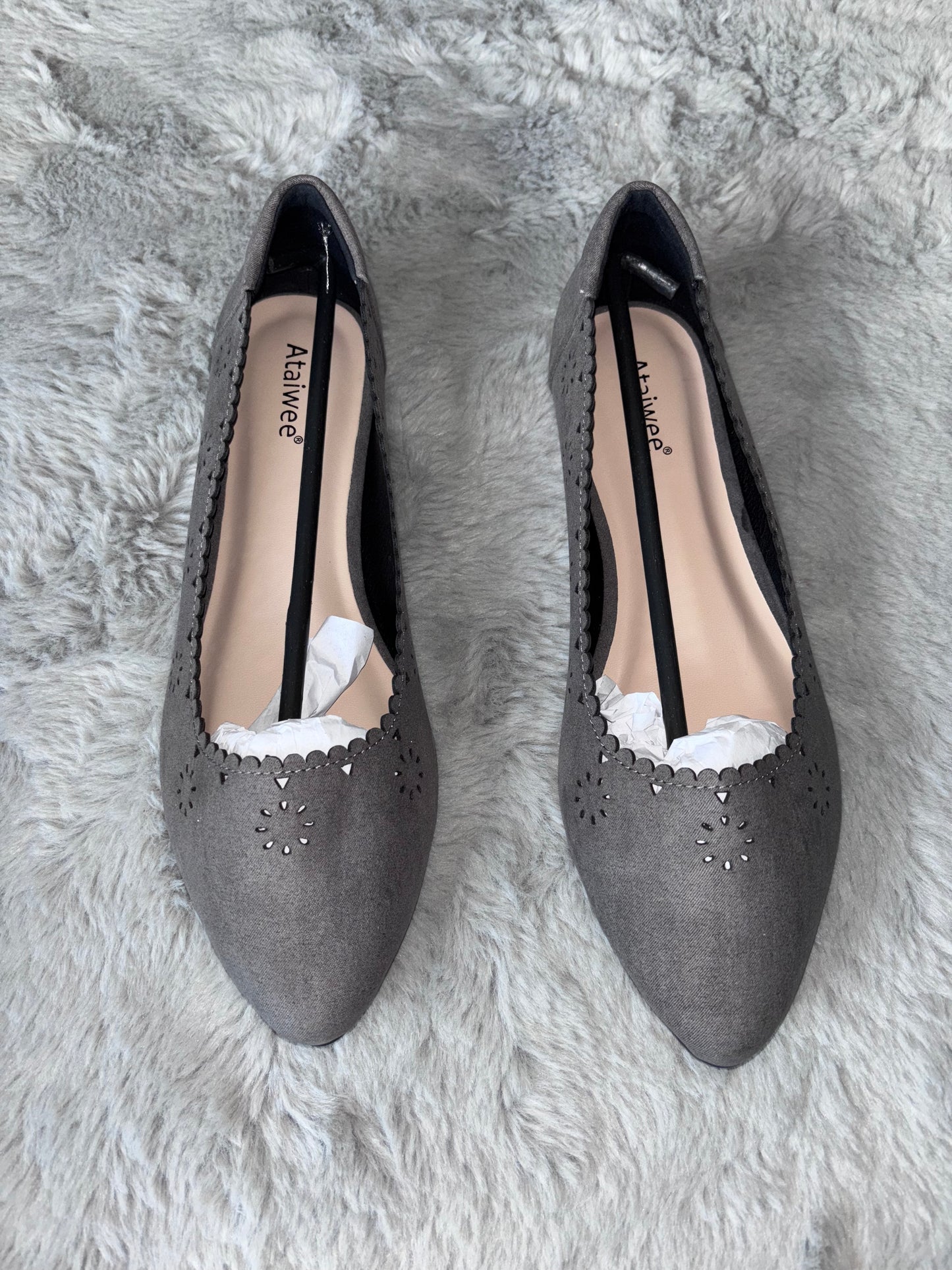 Amazon Wide Flat Pointed Comfortable Slip on Shoes Grey Size UK 7.5 RRP £24.49