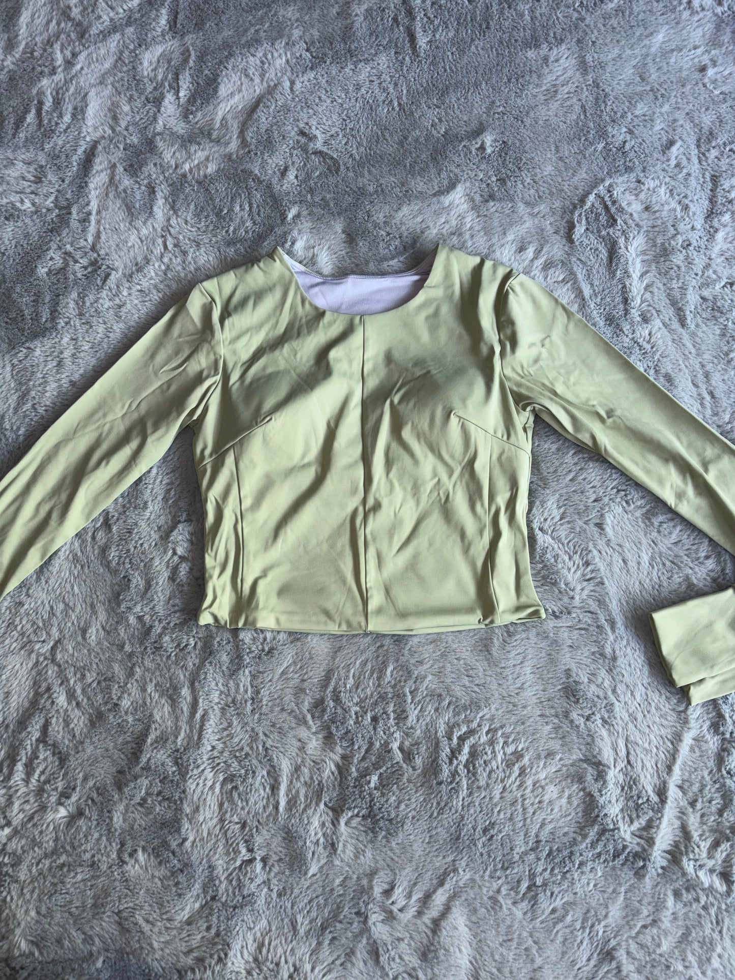 Amazon Long Sleeved Yoga Top Fitness Gym Sage Size Large RRP £20.98