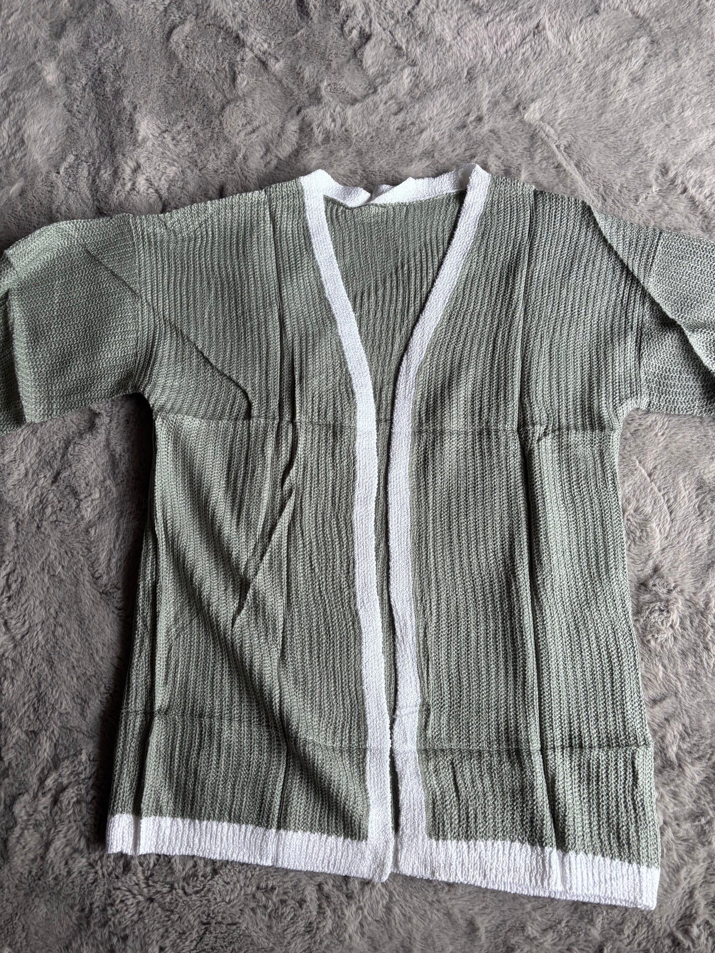 Long Sleeve Chunky Knit Oversized Cardigan | Khaki | Size Small | RRP £29.99