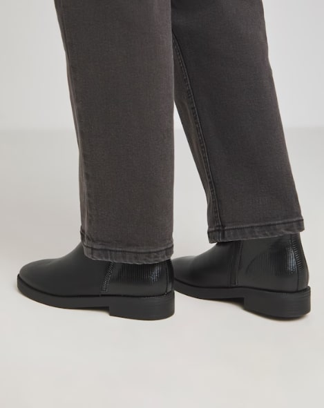 Verity Classic Zip Detail Ankle Boot Wide E Fit Size 7 RRP £38.00