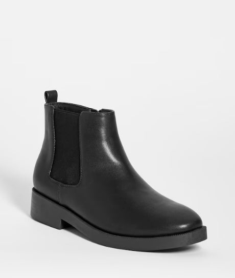 Betty Chelsea Boot Wide E Fit UK Size 8