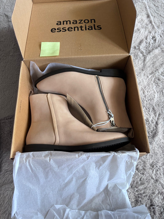 Amazon Essentials Zip Flat Ankle Boot Sand Suede Size UK 5 RRP £32.04