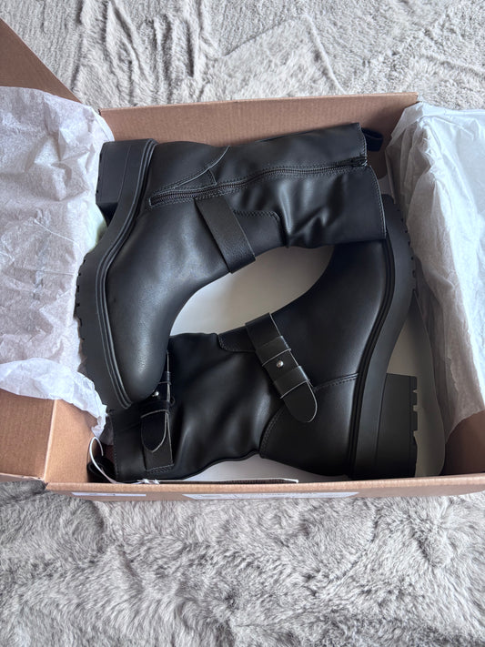 Amazon Essentials Cropped Biker Boots Size UK 6.5 RRP £36.70