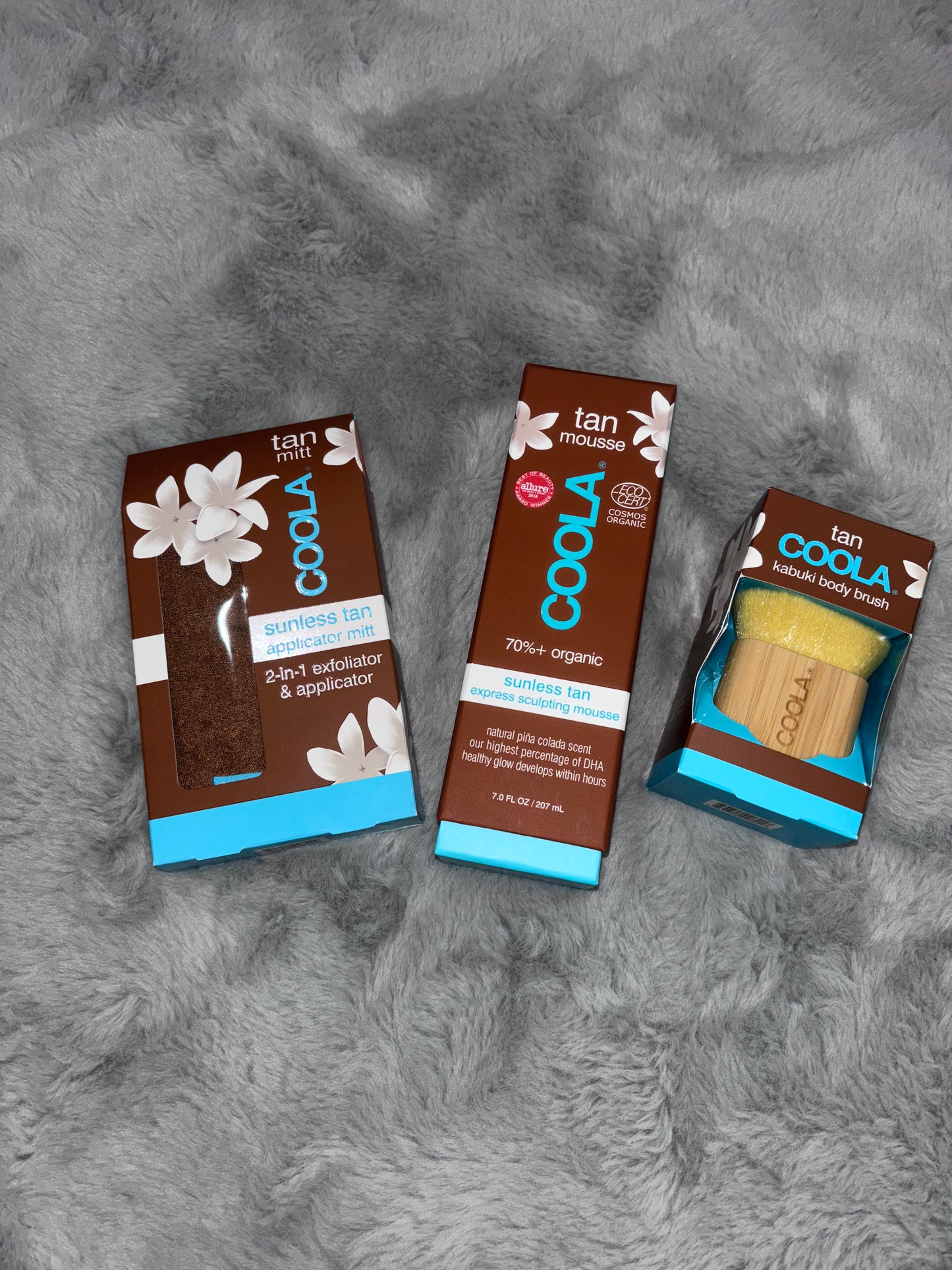 Look Fantastic Coola Sunless Fake Tan / Tanning Gift Pack RRP £79