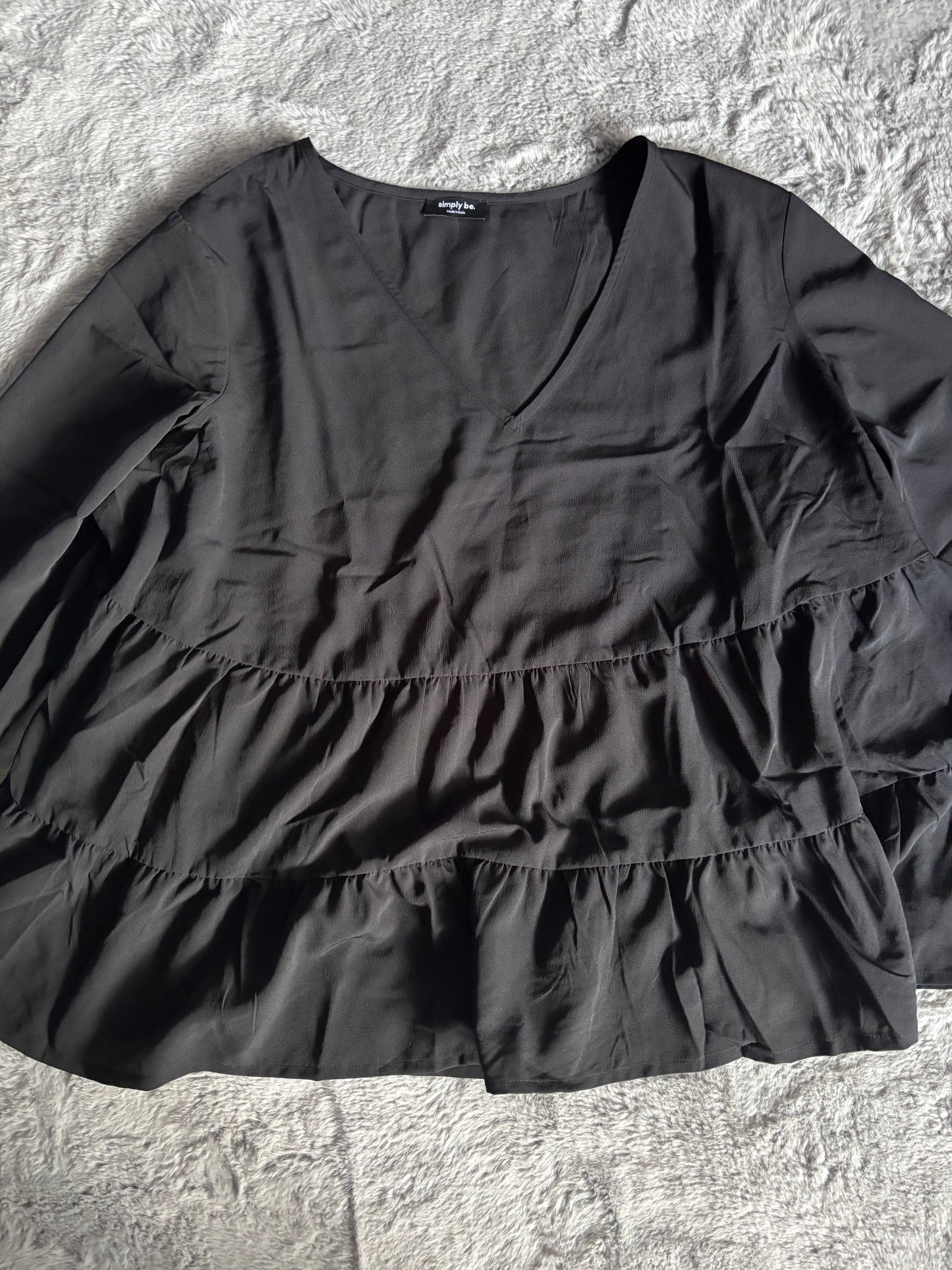 Simply Be Black Tiered Smock Top Size 24 RRP £26