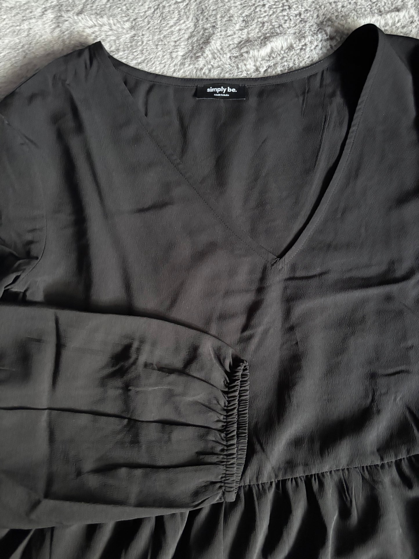 Simply Be Black Tiered Smock Top Size 24 RRP £26