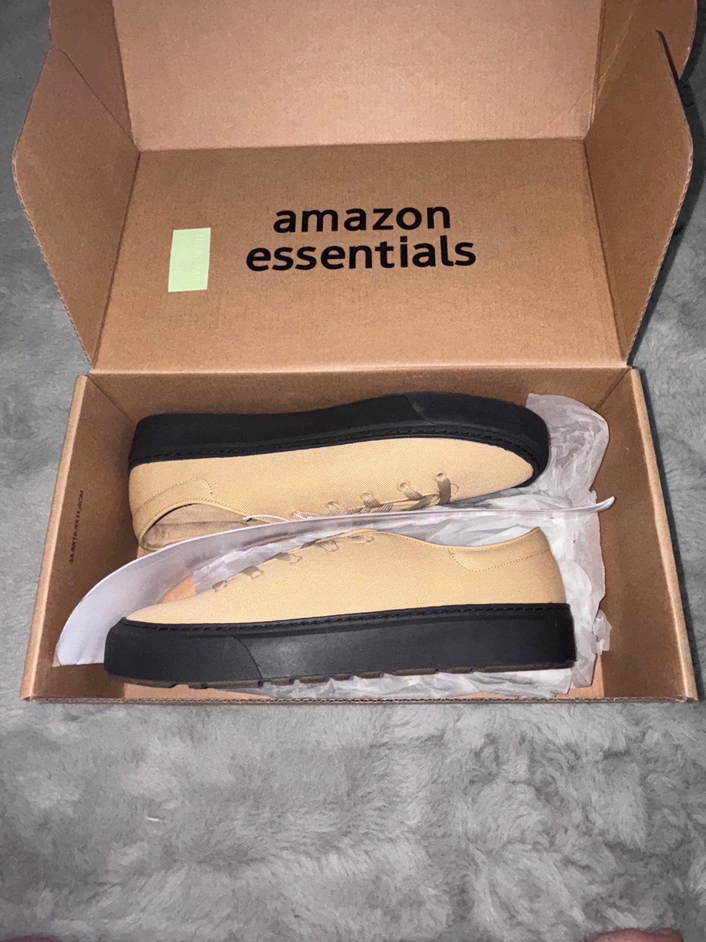 Amazon Essentials Women's Comfortable Lace Up Trainers Beige UK 8 RRP £23.32