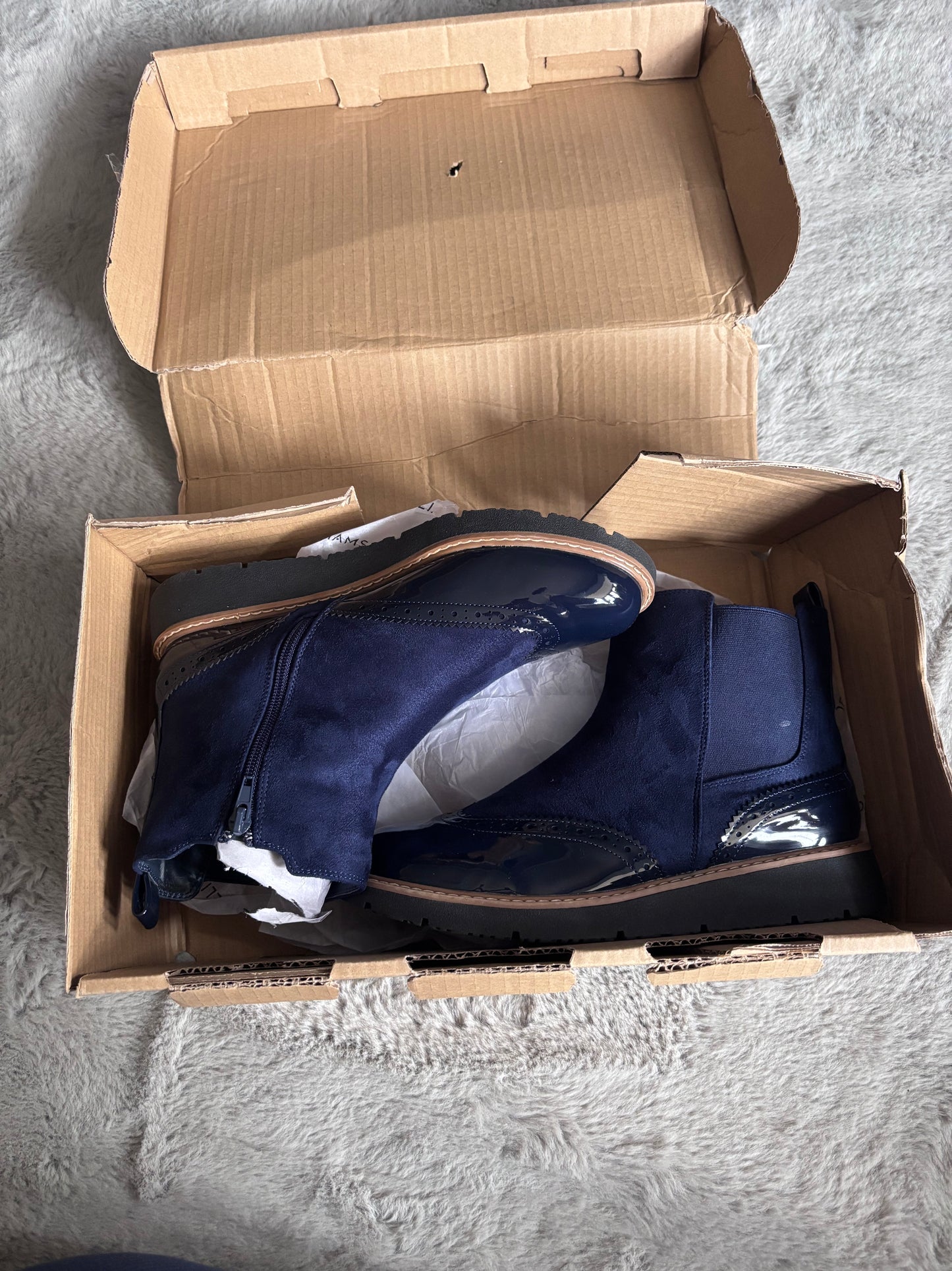 Heavenly Soles Debbie Low Wedge Chelsea Boots with Brogue Detailing Wide E Fit Size UK 7 RRP £50