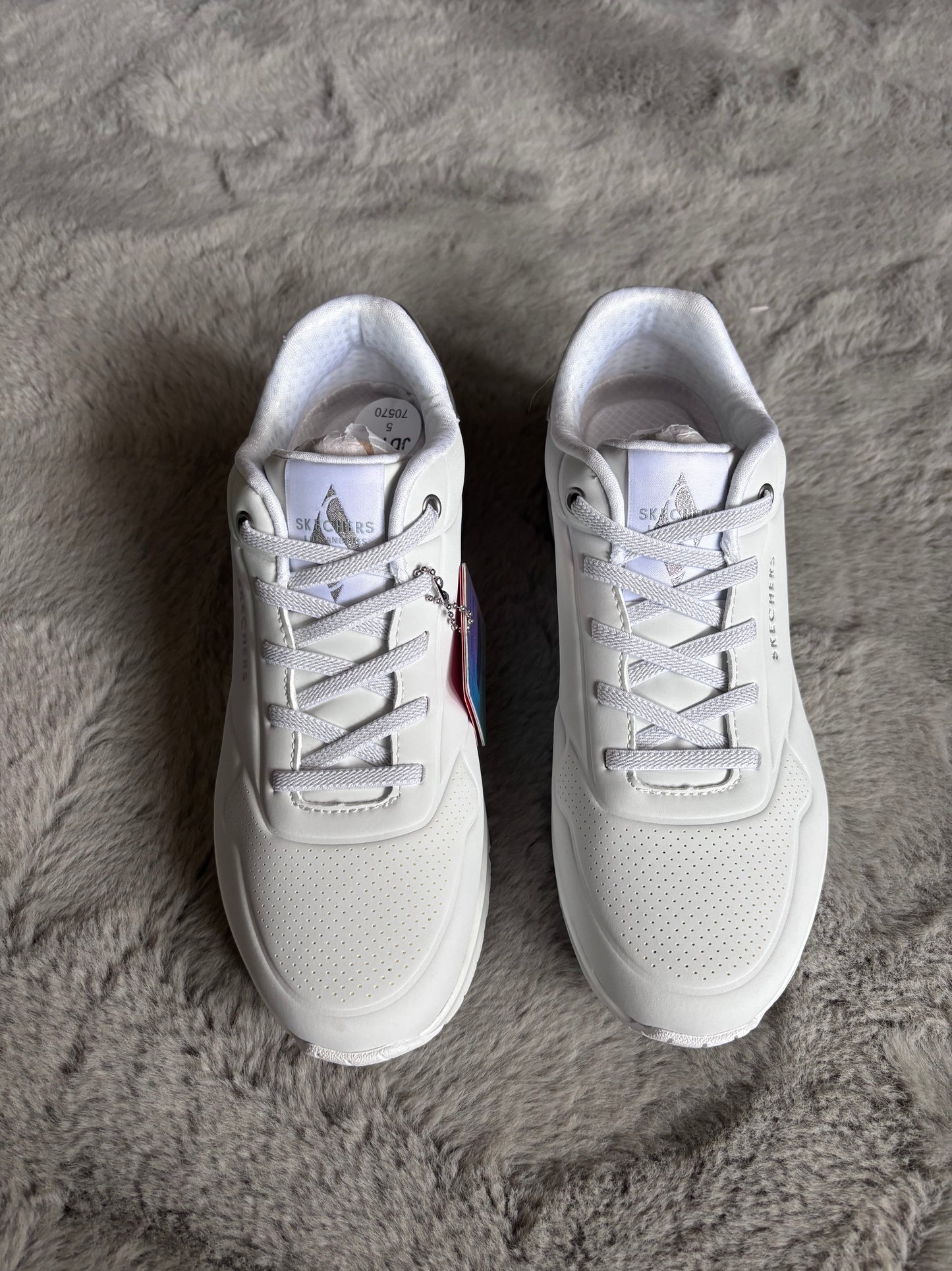 Skechers Uno Stand On Air Trainers Wide Fit Size UK 5 RRP £80