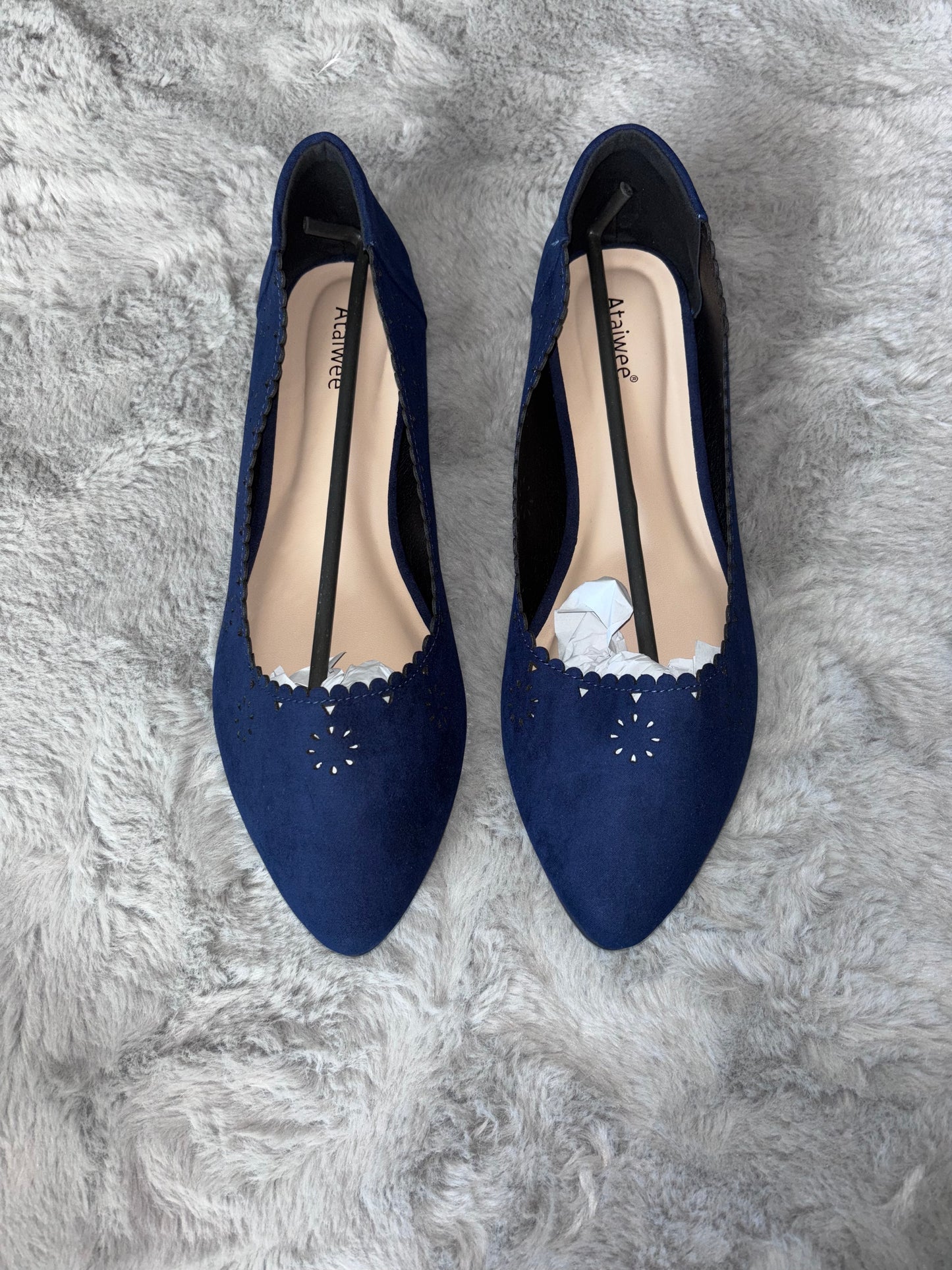 Amazon Wide Flat Pointed Comfortable Slip on Shoes Navy Size UK 10 RRP £24.49