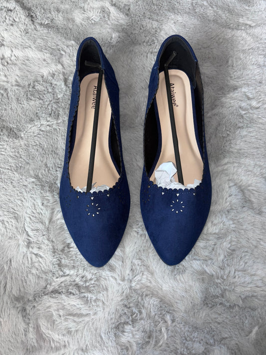 Amazon Wide Flat Pointed Comfortable Slip on Shoes Navy Size UK 10 RRP £24.49