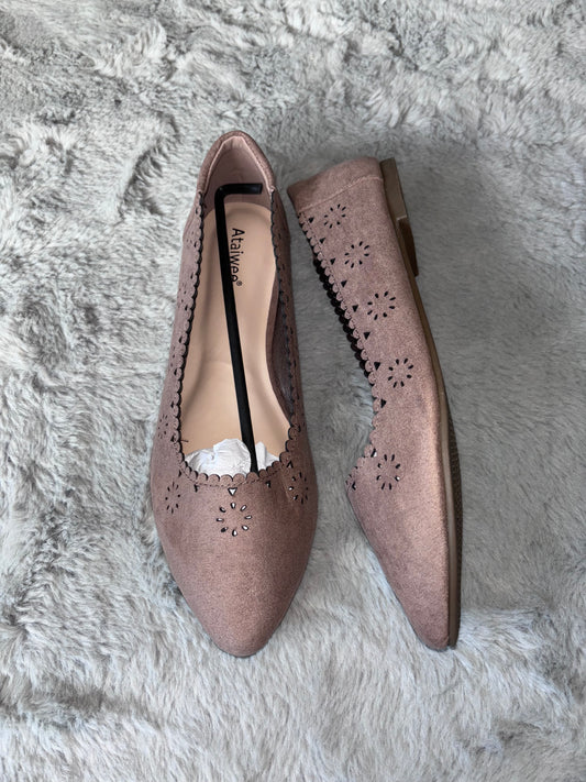 Amazon Wide Flat Pointed Comfortable Slip on Shoes Brown Size UK 7.5 RRP £24.49
