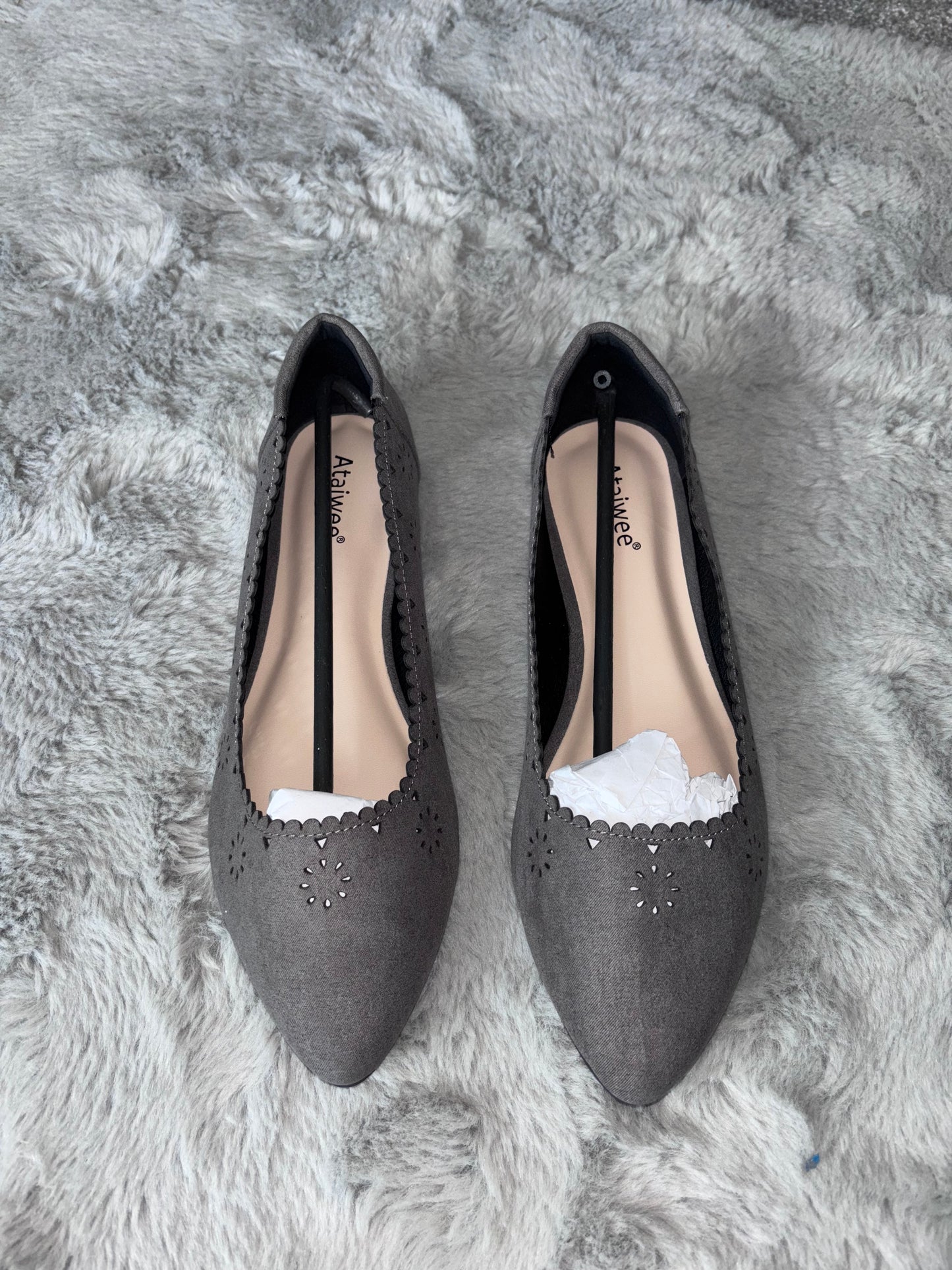 Amazon Wide Flat Pointed Comfortable Slip on Shoes Grey Size UK 6.5 RRP £24.49