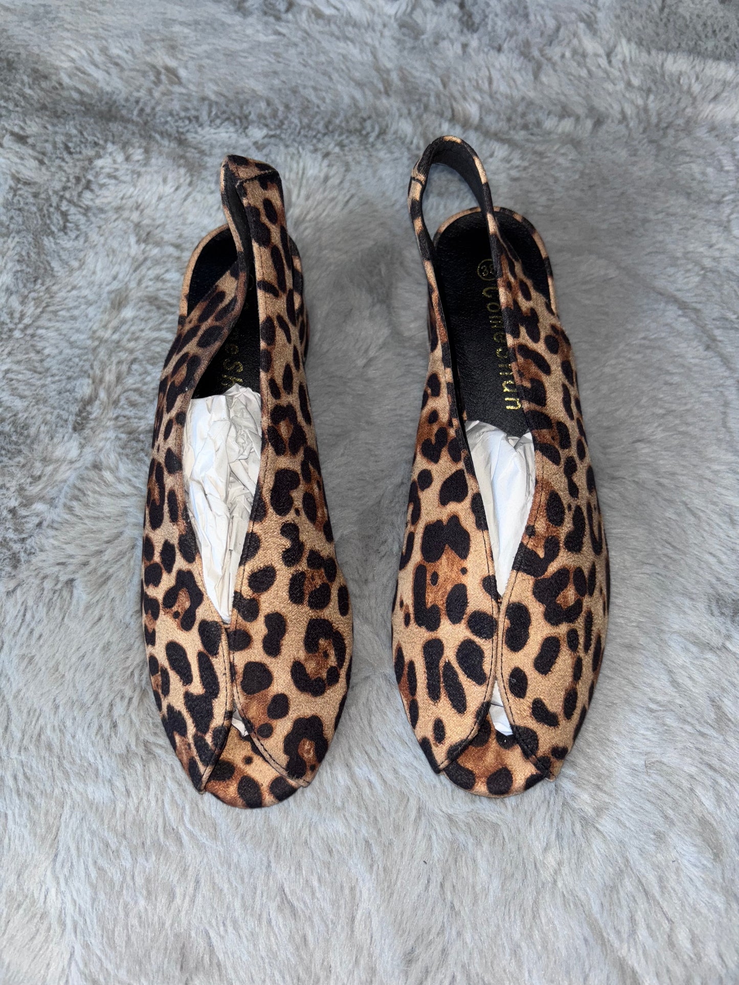 Amazon Low Block Heels Peep Toe Court Shoes Size UK 5 Animal RRP £34.28