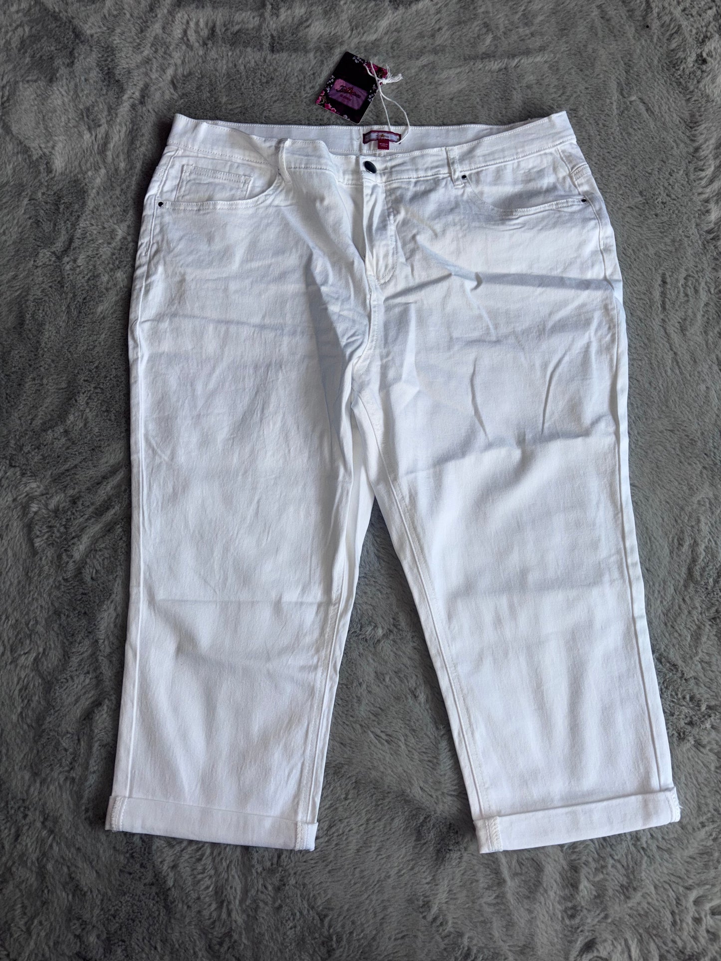 Joe Browns Capri Pants Jeans Size 20 RRP £35