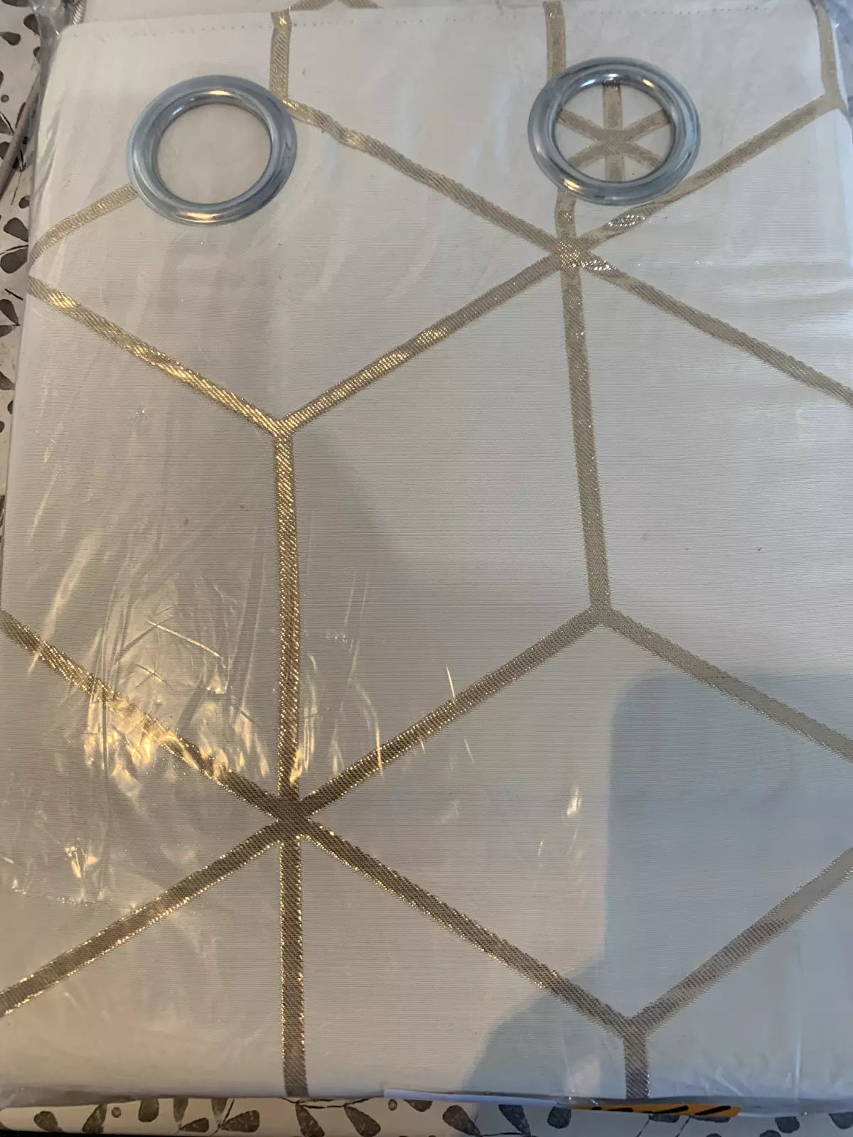 Home Textiles Ivory Curtains 117 x 137 cm